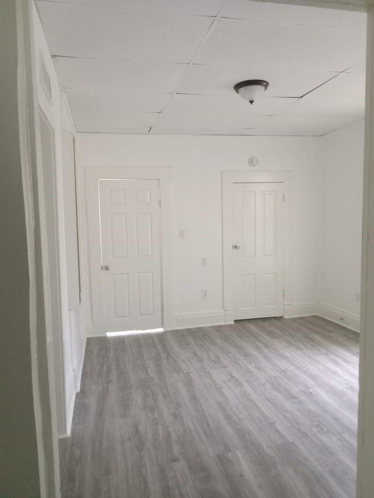 690 Avenue E - Photo 1