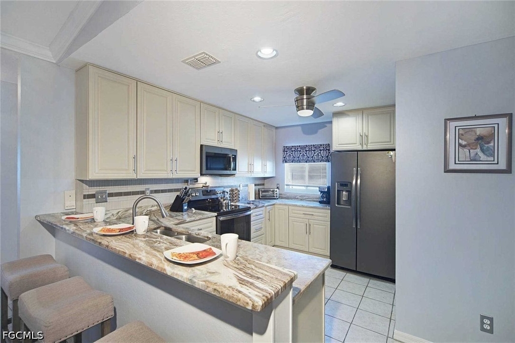 3832 Sw 20th Avenue - Photo 5