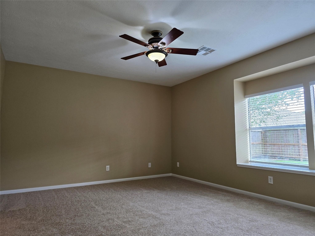 1820 Branch Hill Drive - Photo 14