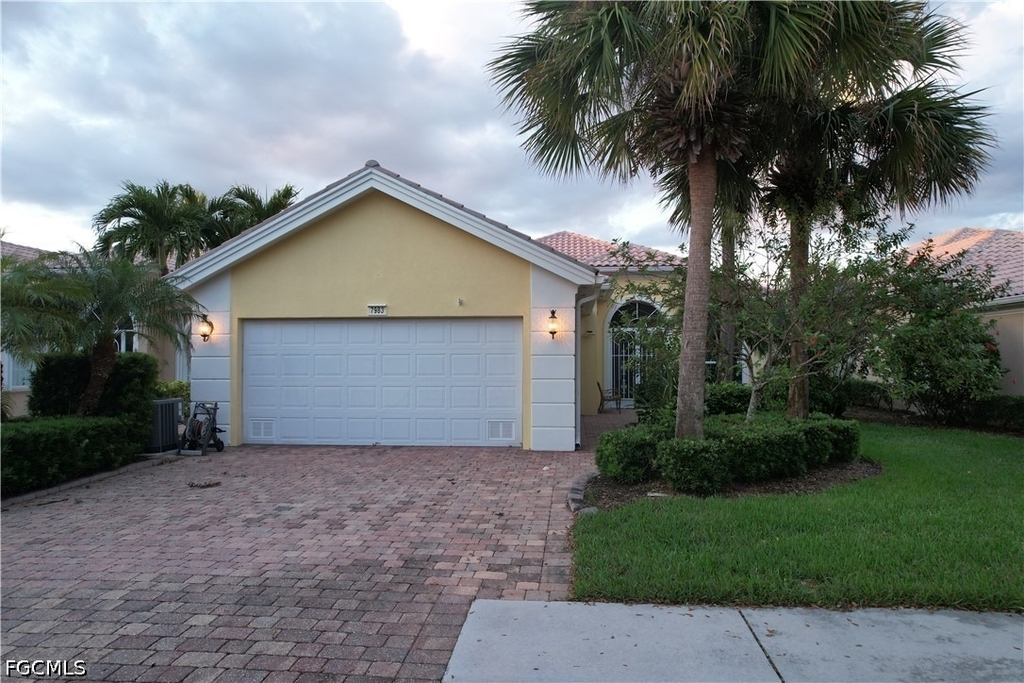 7983 Valentina Court - Photo 44