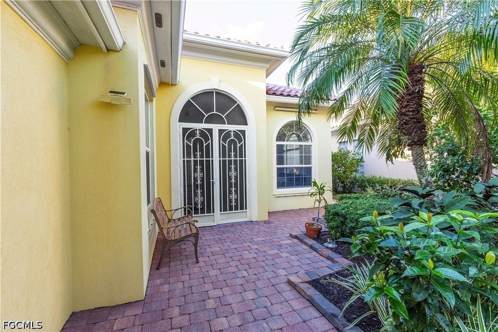 7983 Valentina Court - Photo 42