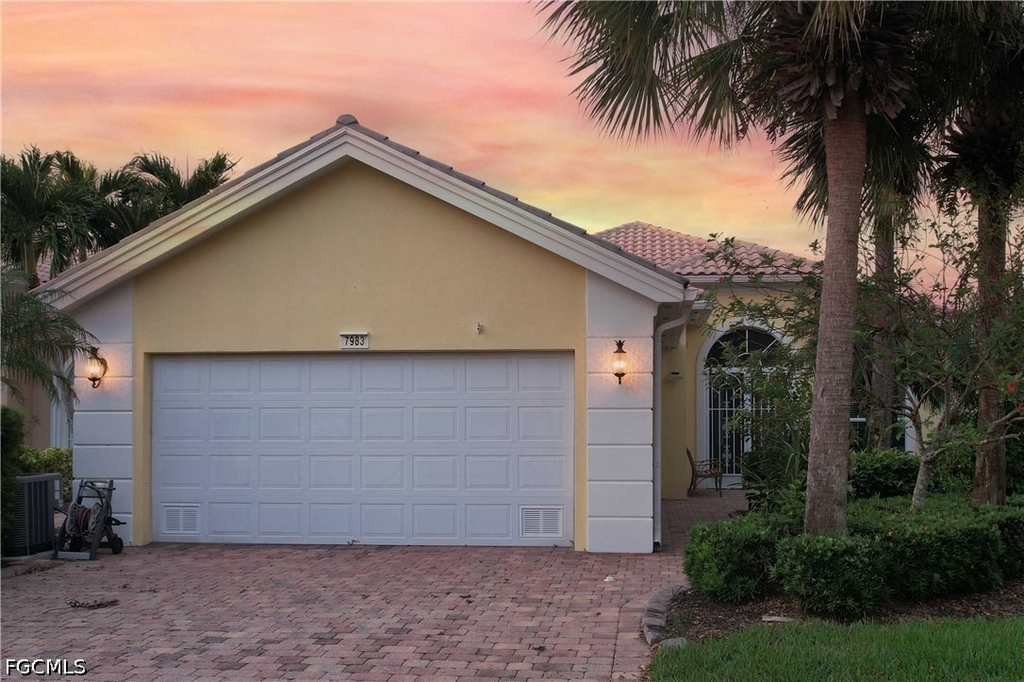 7983 Valentina Court - Photo 46