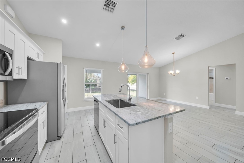 4326 Ne 24th Place - Photo 9