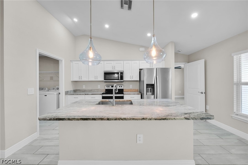 4326 Ne 24th Place - Photo 6