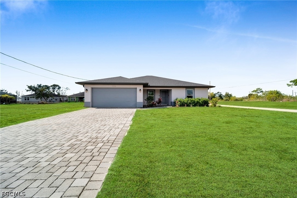 4326 Ne 24th Place - Photo 0