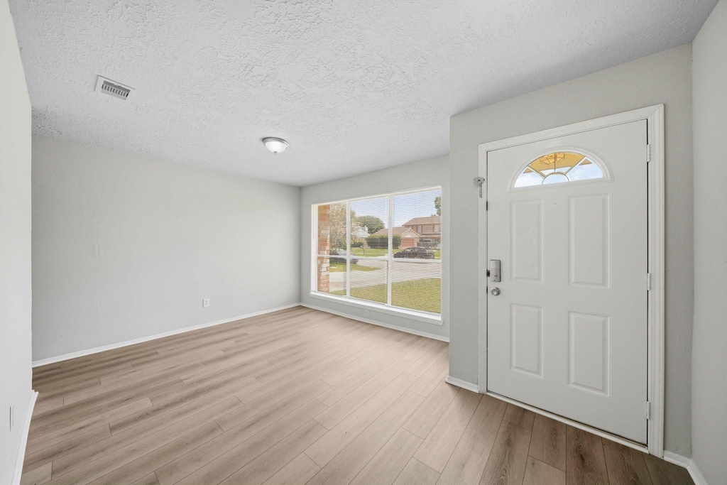 8418 Lone Quail Drive - Photo 1
