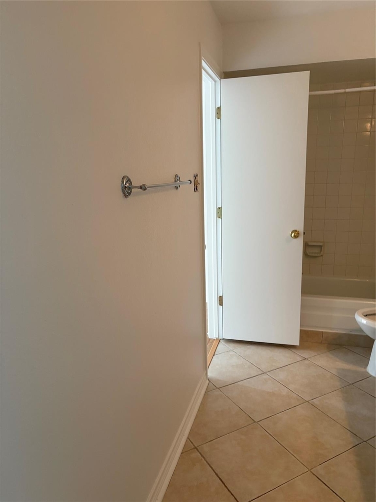 3220 69th Street - Photo 32