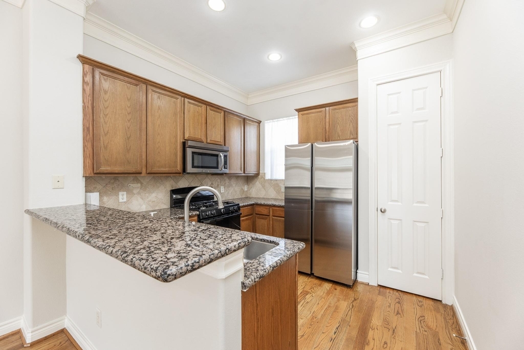 2616 Starboard Point Drive - Photo 19