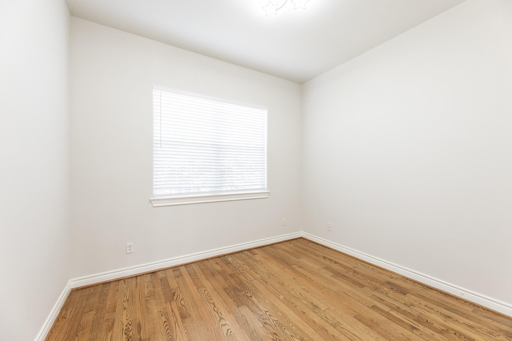 2616 Starboard Point Drive - Photo 23
