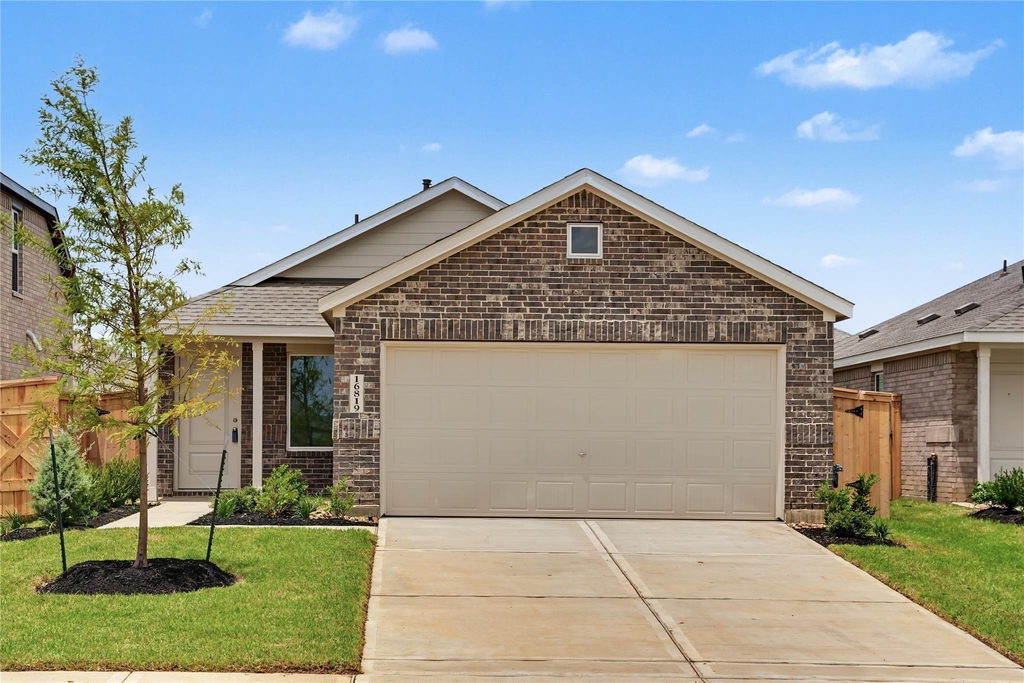 16819 Spotted Oak Dr - Photo 0