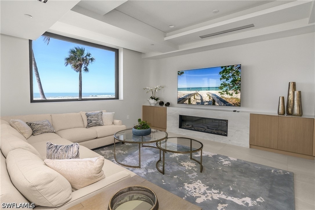 4005 Gulf Shore Boulevard N - Photo 17