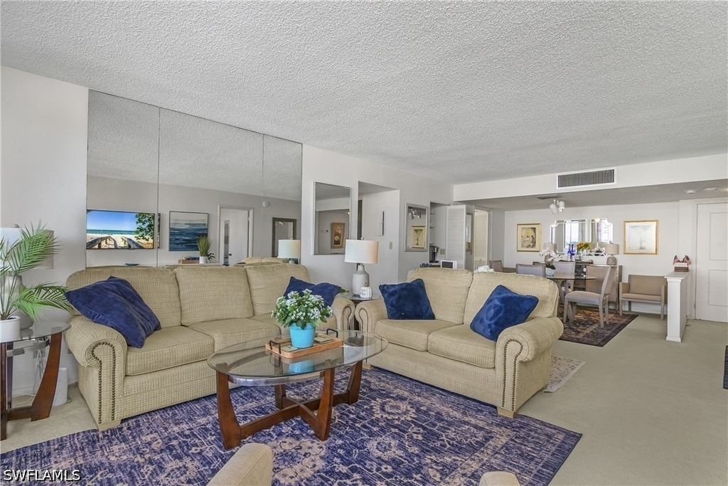 4005 Gulf Shore Boulevard N - Photo 4