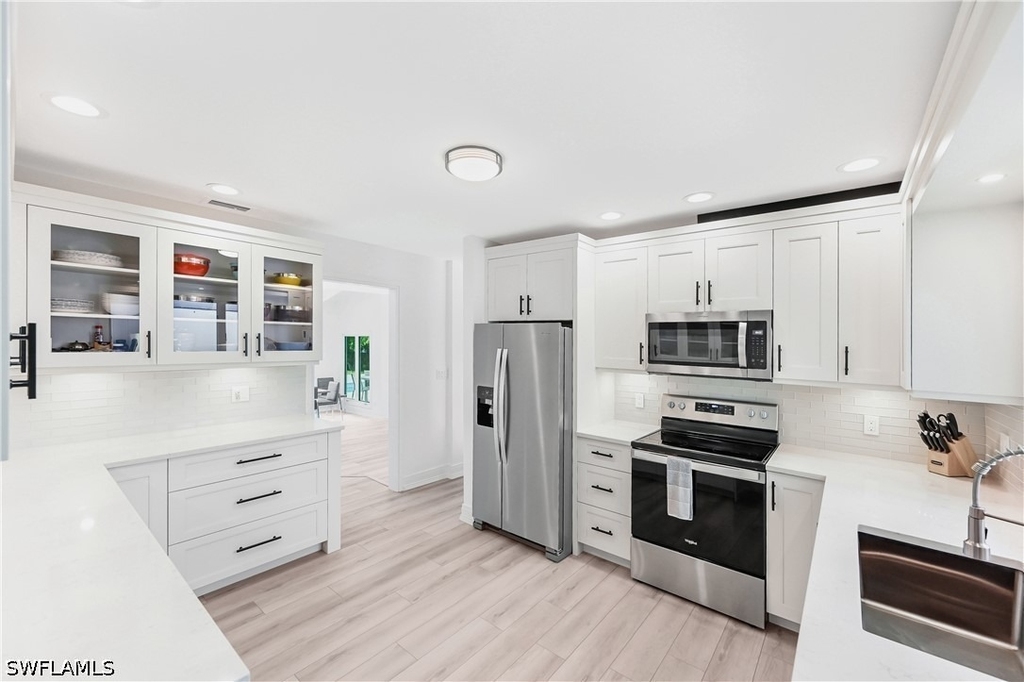134 16th Avenue S - Photo 9