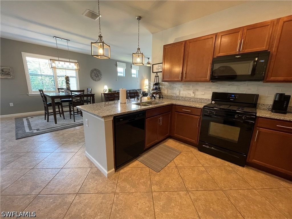 7631 Jacaranda Lane - Photo 17