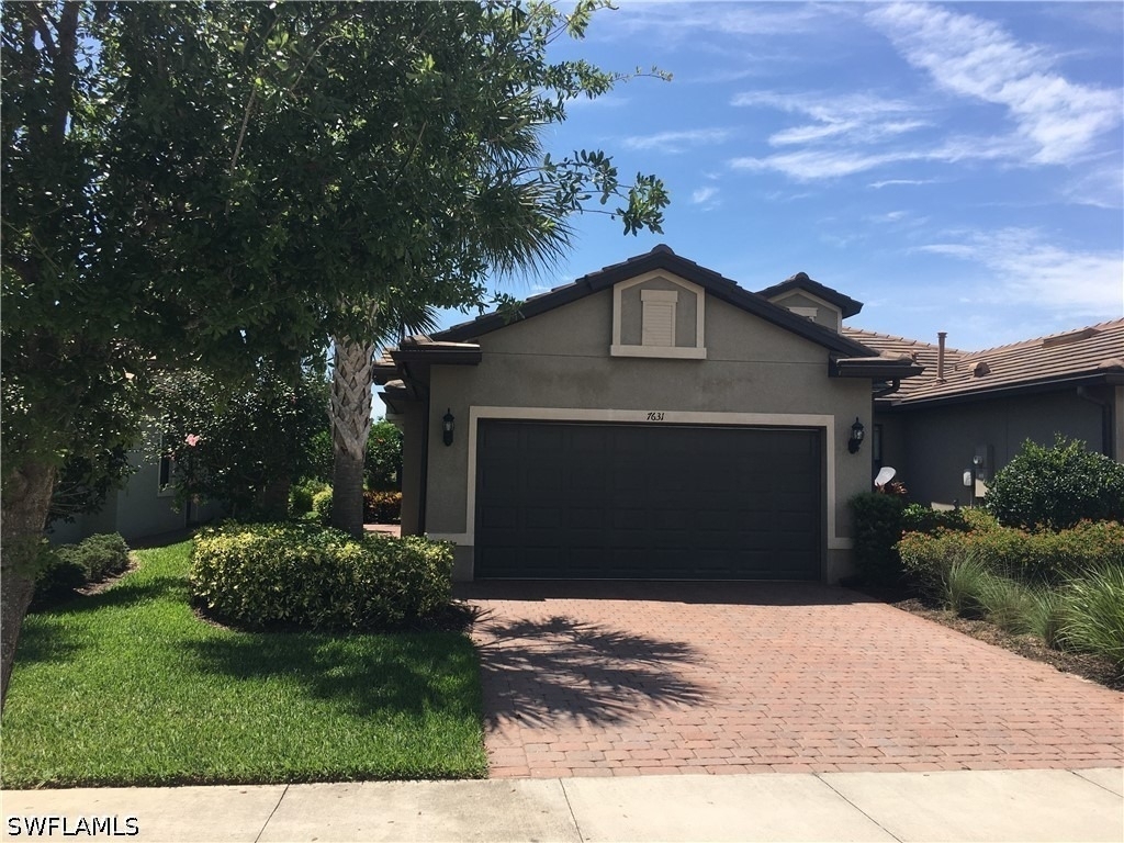 7631 Jacaranda Lane - Photo 10
