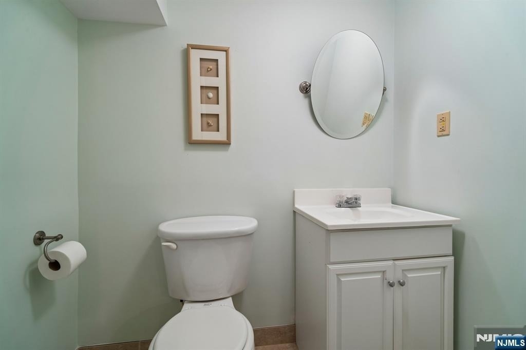 606 Park - Photo 18