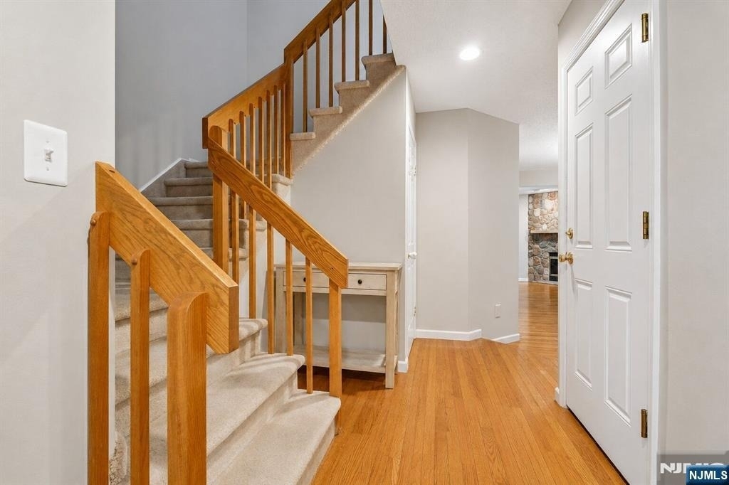 606 Park - Photo 9