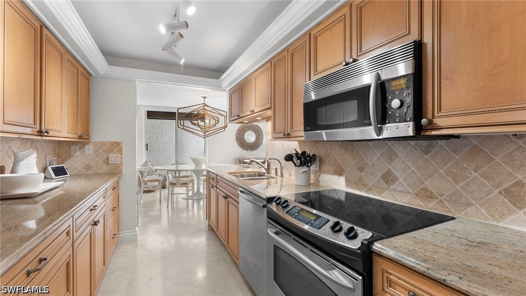 4005 Gulf Shore Boulevard N - Photo 15
