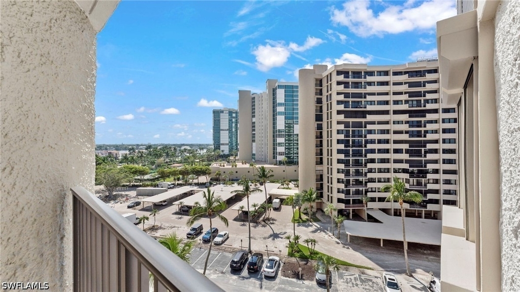 4005 Gulf Shore Boulevard N - Photo 3