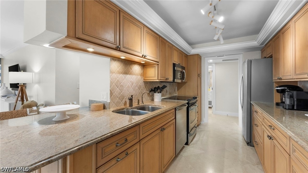 4005 Gulf Shore Boulevard N - Photo 18