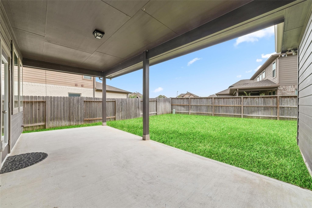 18511 Grand Spanish Oak Court - Photo 29