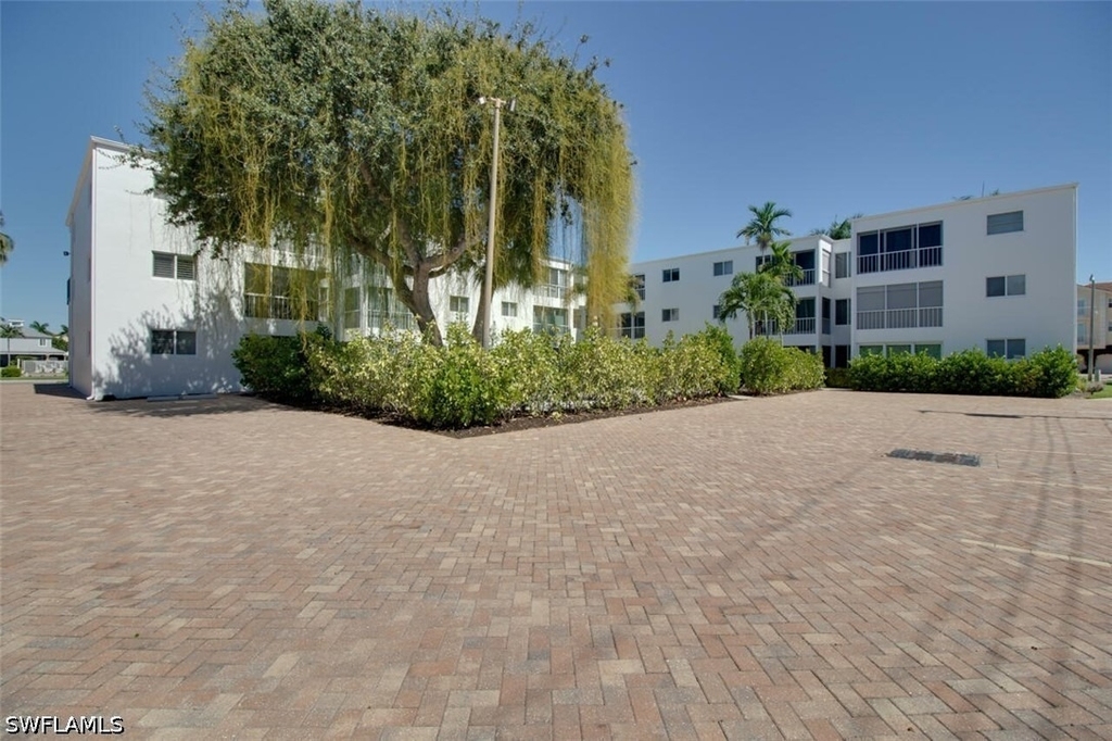 250 7th Avenue S - Photo 19