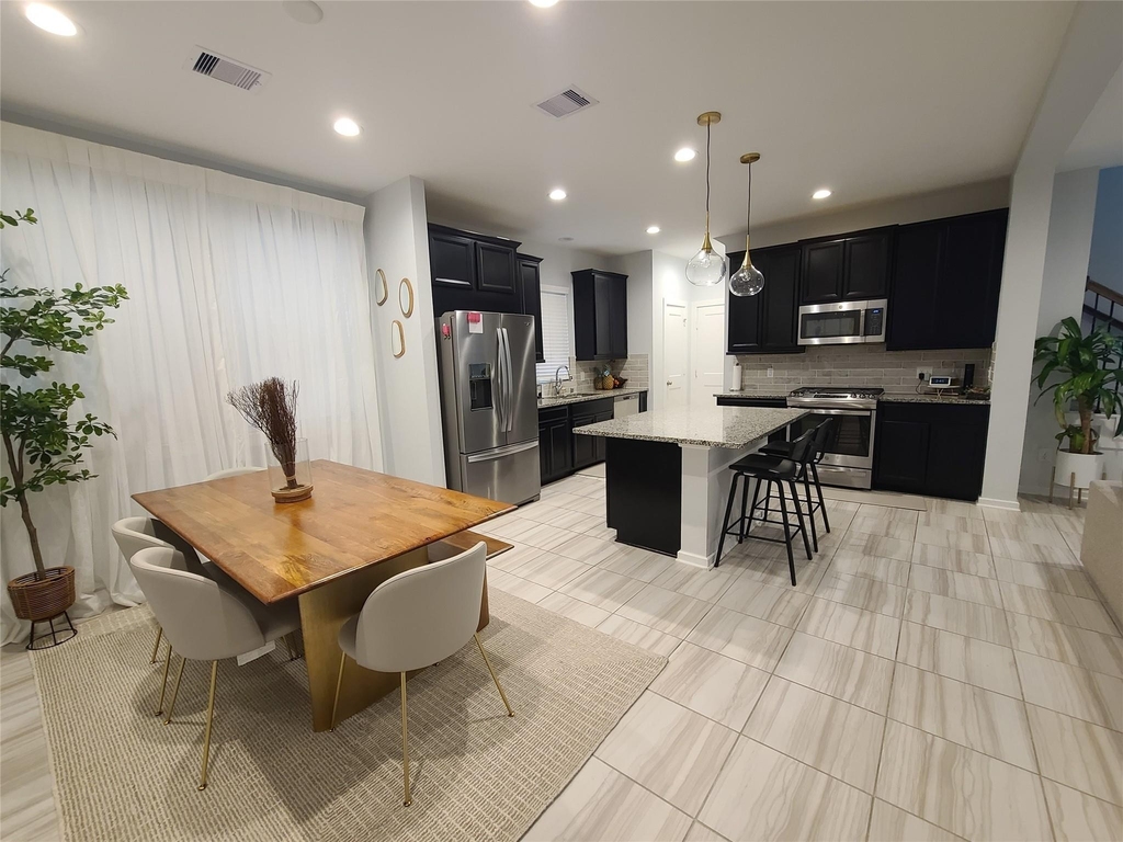 7035 Coneflower Creek Court - Photo 5