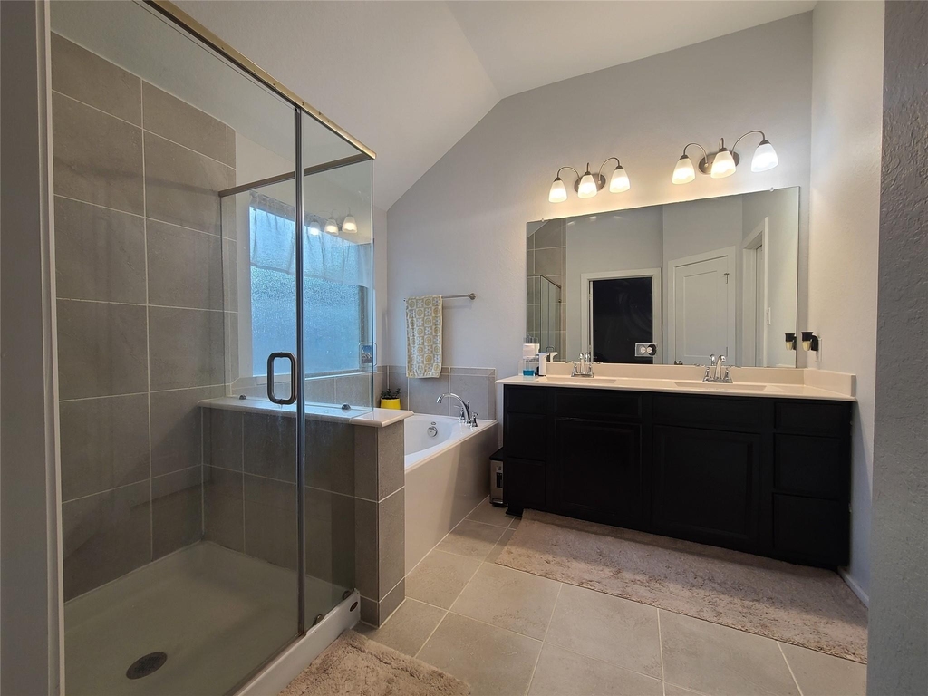 7035 Coneflower Creek Court - Photo 10