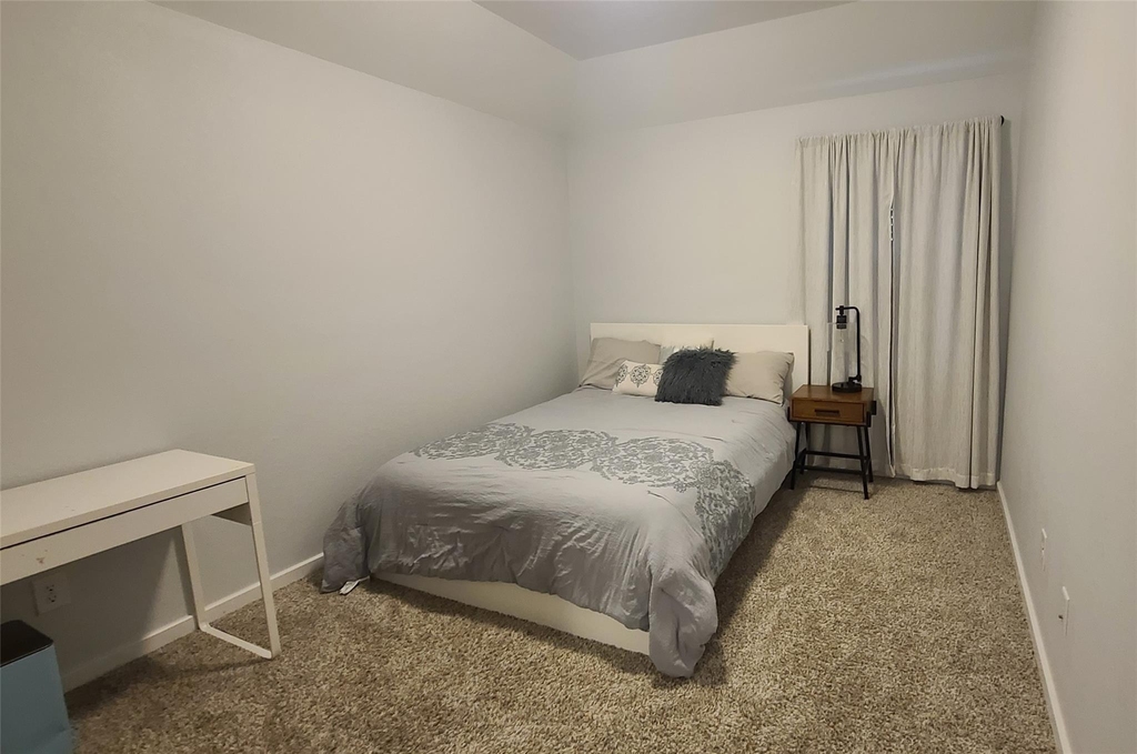 7035 Coneflower Creek Court - Photo 18
