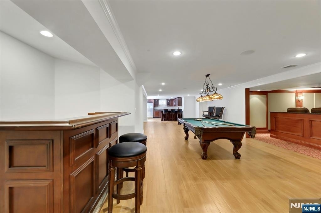 765 Colonial - Photo 33