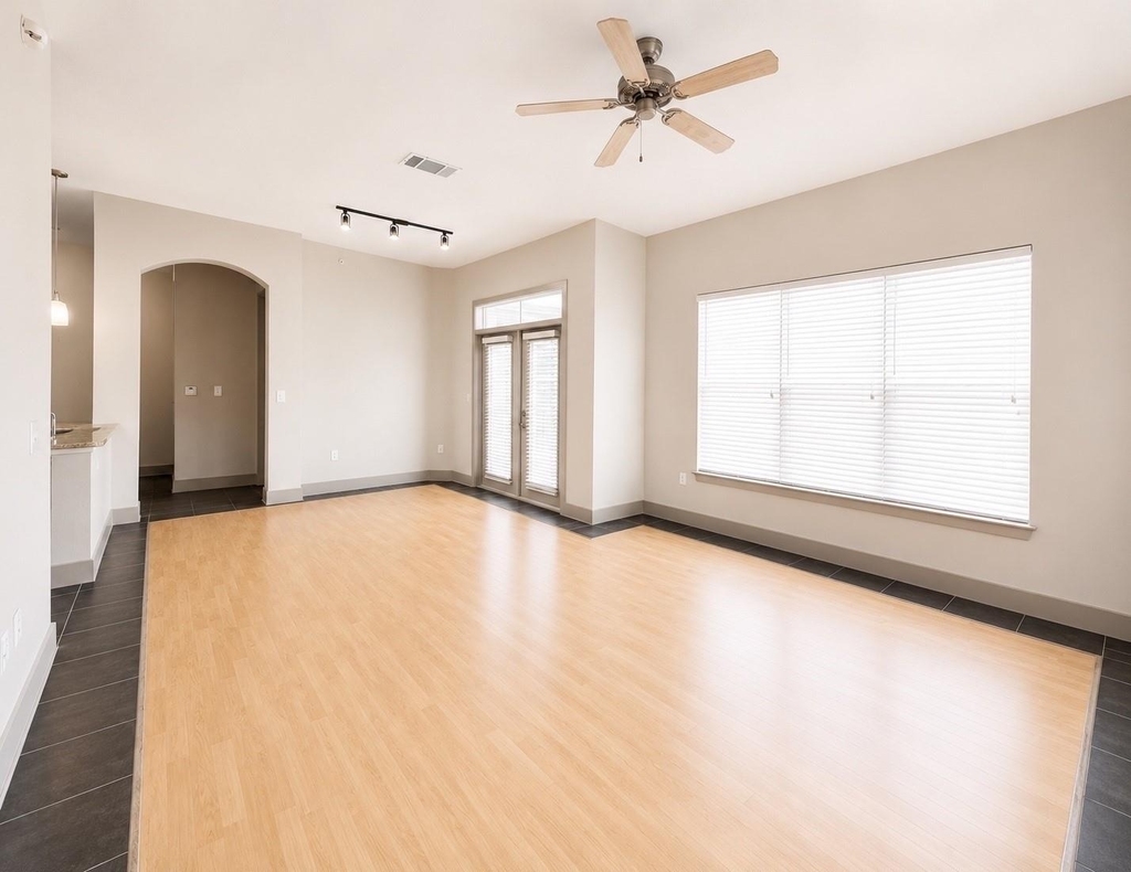 3660 Richmond Avenue - Photo 0