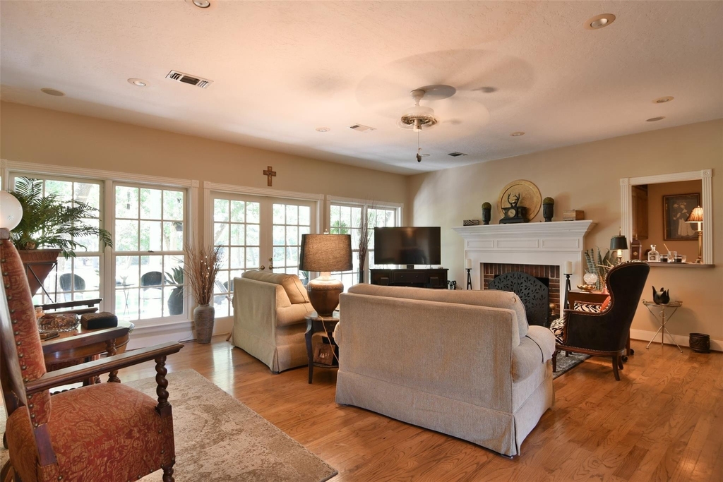 1263 Weishuhn Road - Photo 9