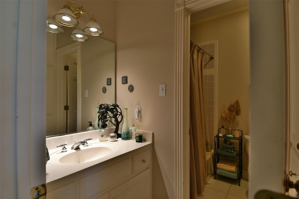 1263 Weishuhn Road - Photo 15