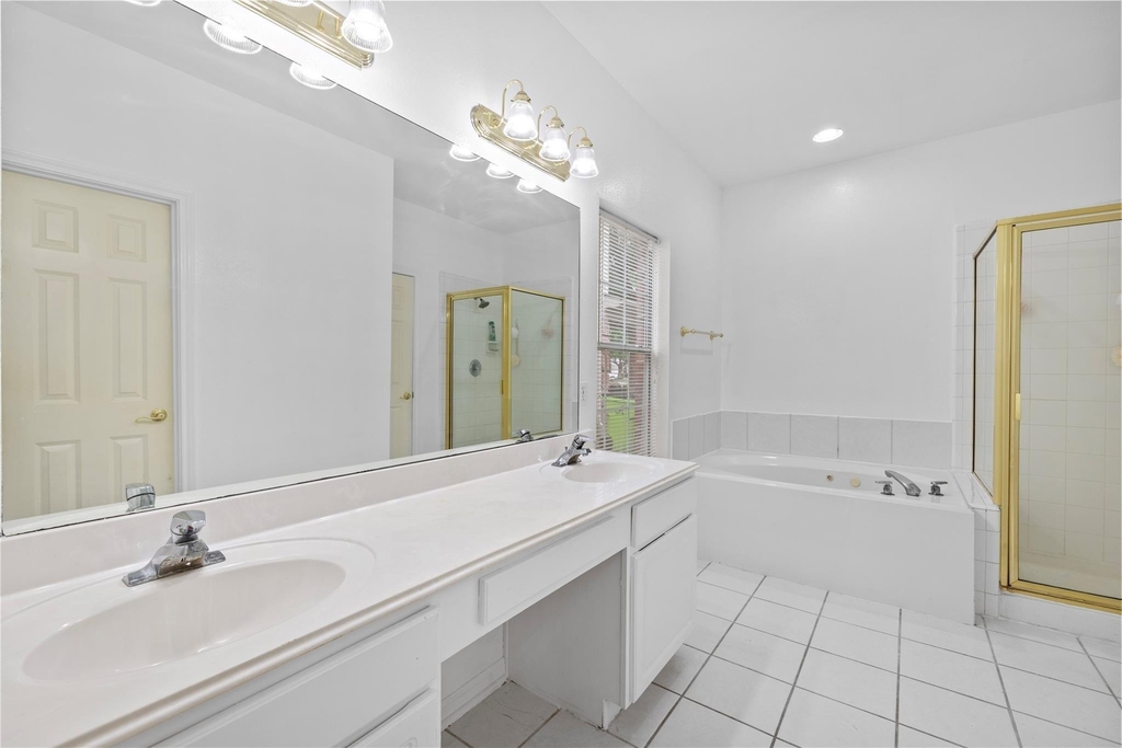 2106 Hawks Road - Photo 14
