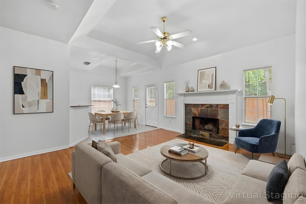 2106 Hawks Road - Photo 3