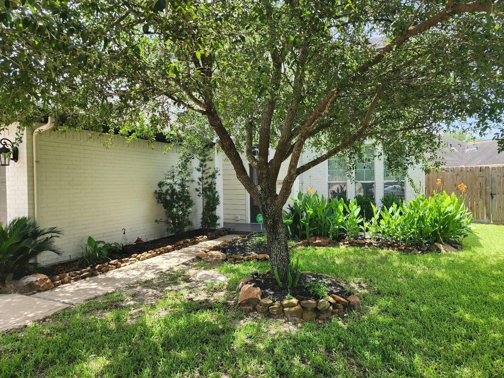 16935 Jelly Park Stone Drive - Photo 2