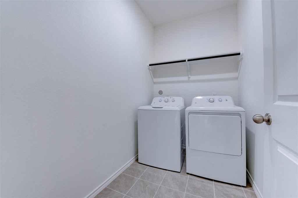 8202 Homewood Lane - Photo 26