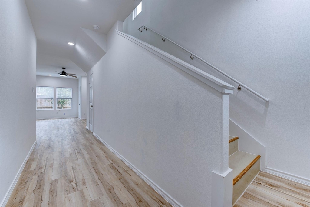 8202 Homewood Lane - Photo 2