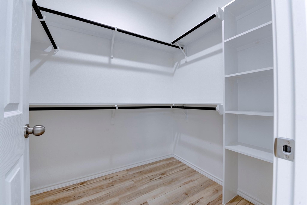 8202 Homewood Lane - Photo 24