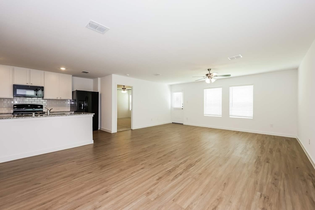 4901 Draper Ridge Drive - Photo 3