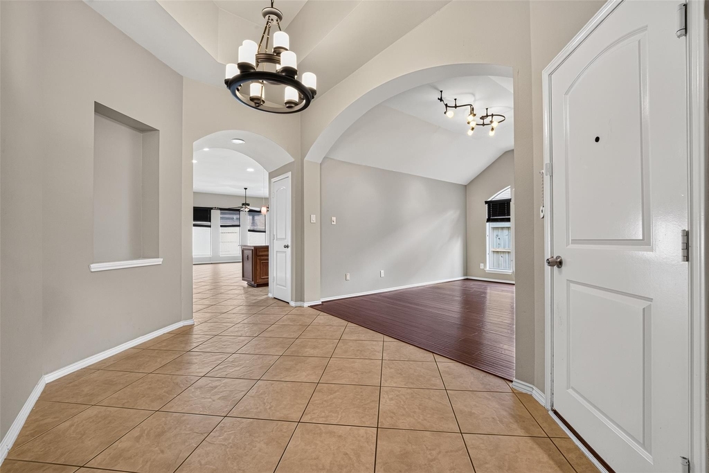 2808 Arbor Brook Lane - Photo 4