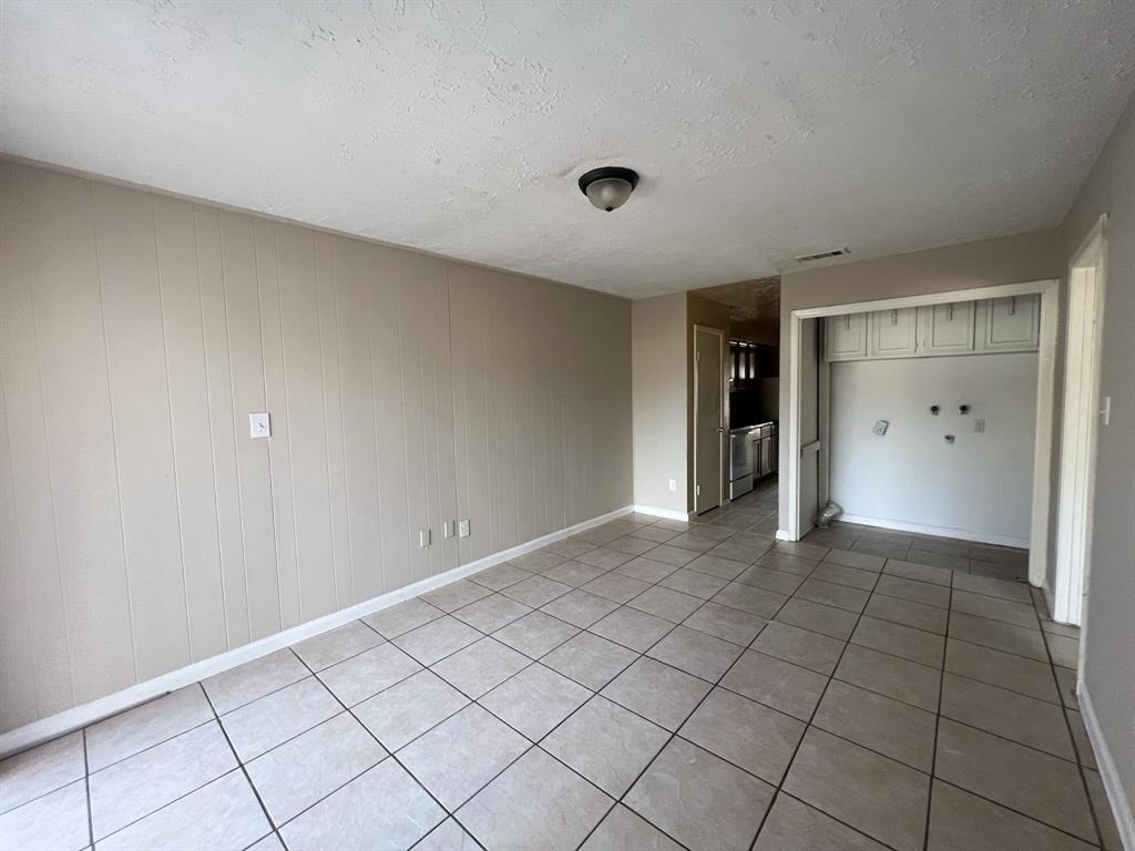 6736 W Fuqua Drive - Photo 11
