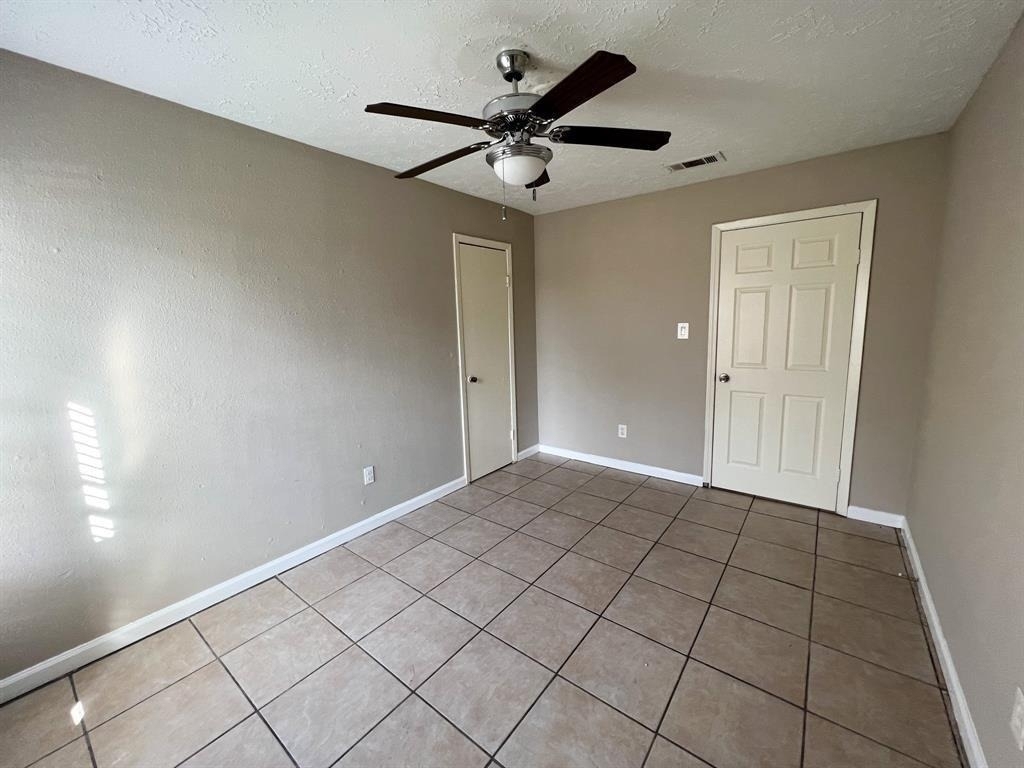 6736 W Fuqua Drive - Photo 22
