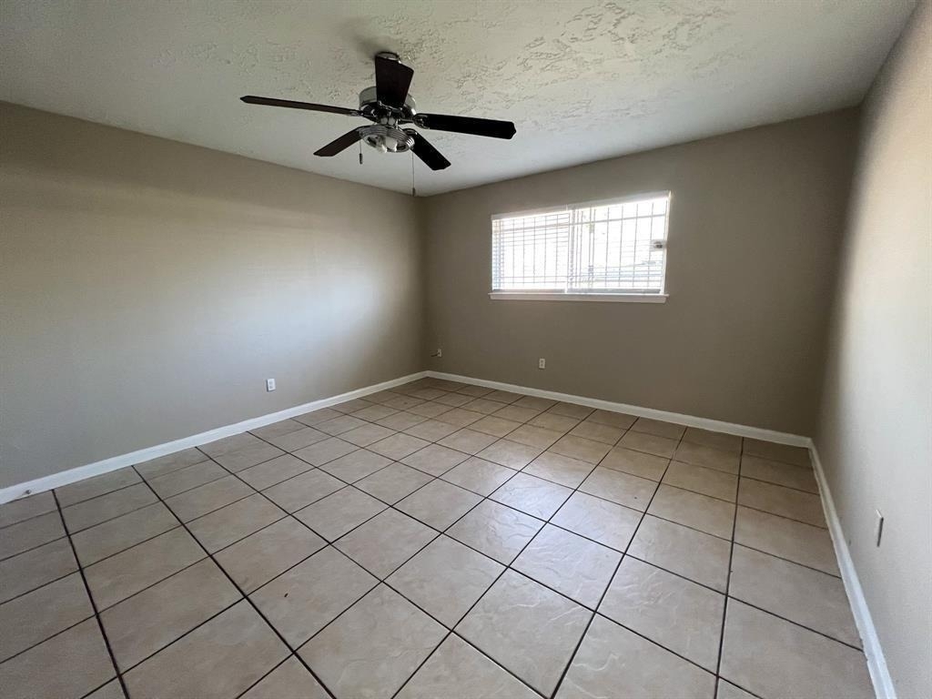 6736 W Fuqua Drive - Photo 12