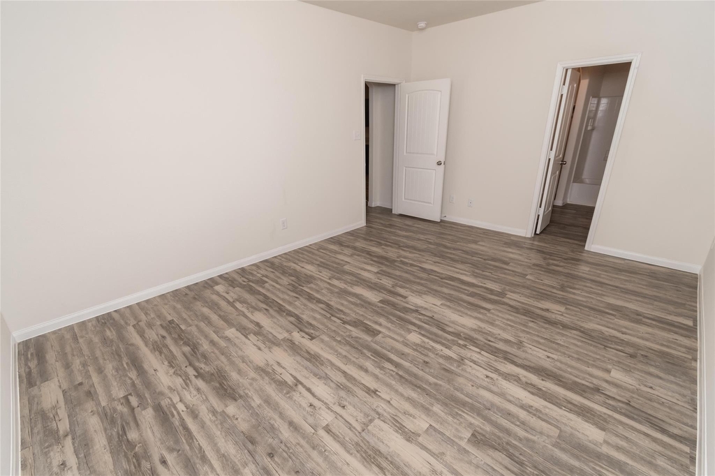 18922 Treviso Terrace Lane - Photo 4
