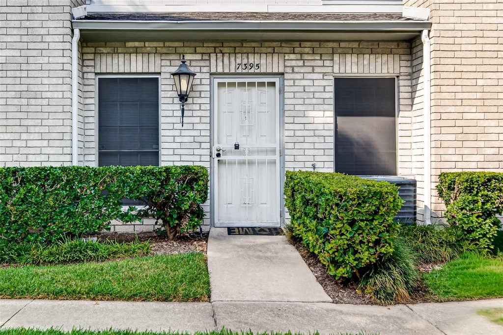 7395 Regency Square Court - Photo 5