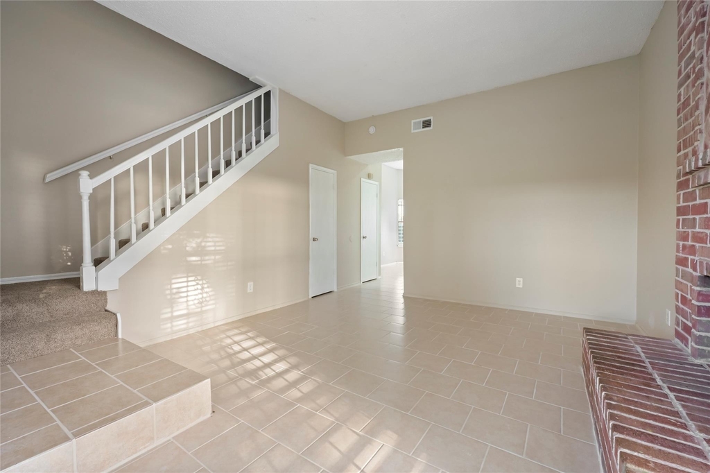 3479 Rockrill Drive - Photo 6