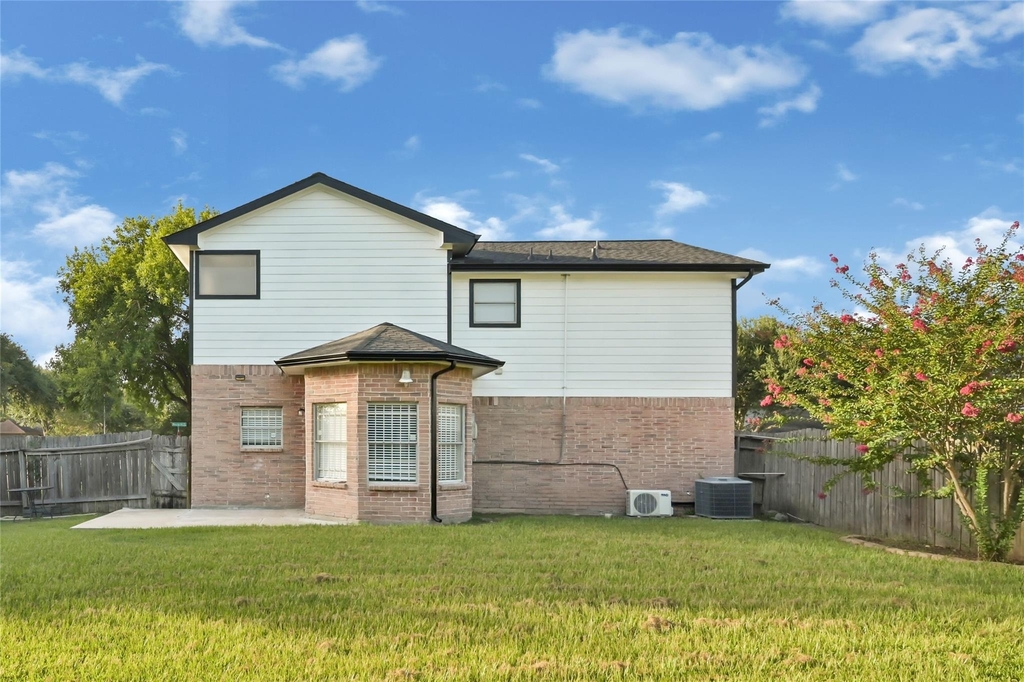 3479 Rockrill Drive - Photo 3