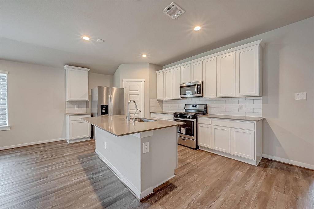 19010 Norbury Park Lane - Photo 1