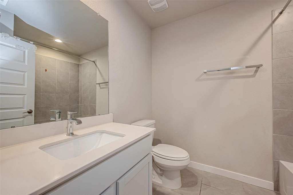 19010 Norbury Park Lane - Photo 17